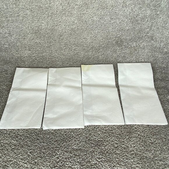 Disney Club 33 Exclusive Napkins Lot of 4 Disneyland Club Thirty Three - Picture 5 of 5